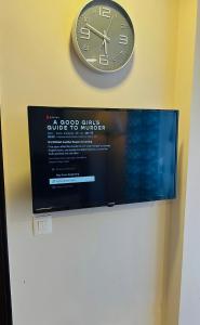 HawaMahal -The Crown 3BHK near Airport, JECC, JLN