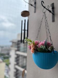 HawaMahal -The Crown 3BHK near Airport, JECC, JLN