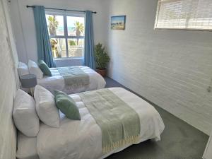 #1 Coral Cottage 2-Bed