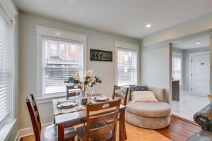 Convenient OKC Apartment: 4 Mi to Dtwn!