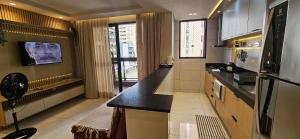 Belo apê 2Q c piscina a 200m do mar - Intermares