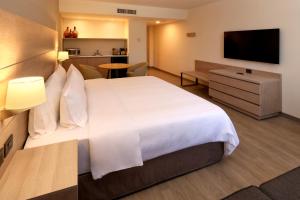 Holiday Inn Express Monterrey Galerias-San Jeronimo by IHG