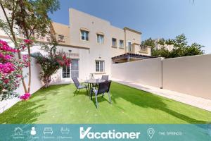 Vacationer l 2 Bed Villa l Private Garden, Free Wi-Fi