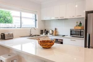 Krambruk House - Walk to the beach, pets welcome