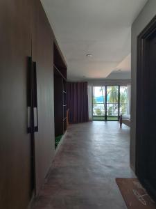 Anilao Mabini Sea House Diveshop and Resort