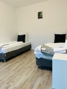 Viechelner Chaussee 6, 4 Single Beds