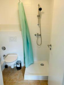 Gemütliches Studio mit 2 Einzelbetten, zentral in Bad Kleinen