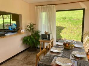 Casa de Campo, chimi, jardin, terraza, montanas, cerca termales, reserva con anticipo