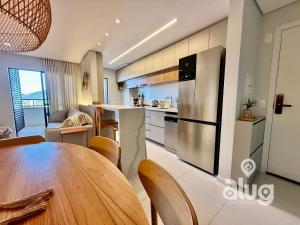 S702T1 LUXO Vista Mar, Piscina e Beto Carrero