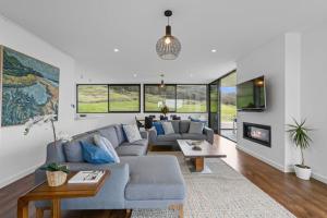 Sunrise Serenity - modern luxury