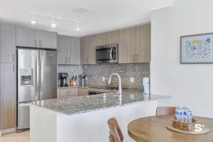 Modern 1BR in Downtown Doral - Free Parking and Wellness Amenities
