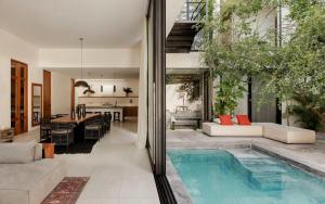 Casa Manati Modern Mansion with pool