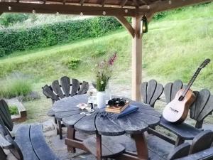 2 Bed in Crickhowell 42920