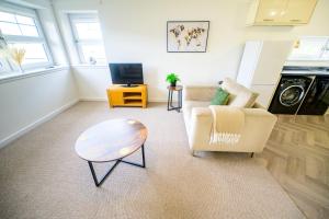 2 Bed Property, Beauly