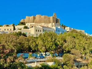 Manos House in Chora