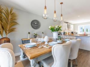 3 Bed in Ilfracombe 48133