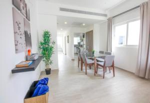 New Apartment! Beach getaway at Hard Rock