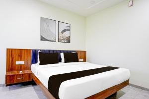 Hotel O by OYO Sachin And Family Restaurant