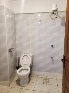 Royal Nest with Packing and Lift