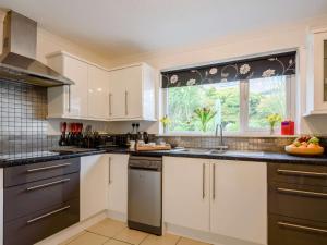 3 Bed in Harlech 42153