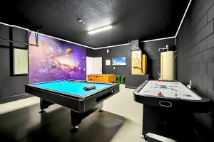Bella Vida House with Pool and Games - Near Disney!