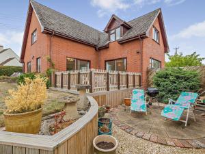 3 bed in Ross-on-Wye 89313