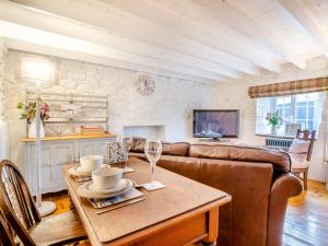 1 bed property in Kidwelly 43409