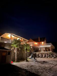 Saman Evim Çiftliği