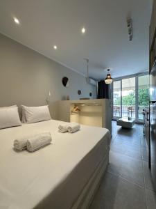 Hyacinthi Tertseti apartment