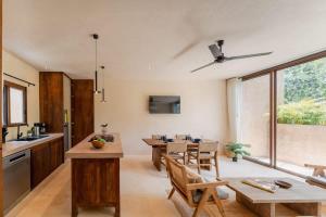 Stylish 2BR Jungle Retreat with Plunge Pool & Rooftop