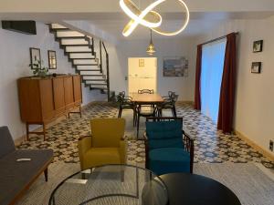 Gîte du Château avec Piscine Intérieure