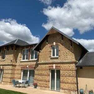 Gîte du Château avec Piscine Intérieure