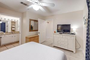 Grand Caribbean West #W113