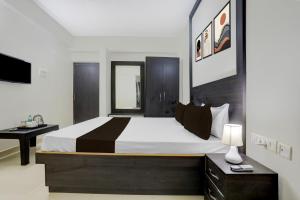 Hotel O Mahadev Palace