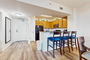 Palms of Destin 1312