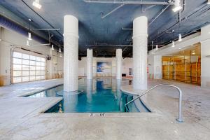 Escapes to the Shores 804