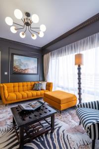 Safari Soul Elegant 2BR with Full Backup Power