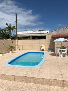 Casa com piscina em Guaratuba