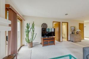 Townsend Place B206