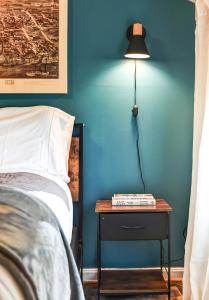 Historic OLD TOWN Block 2 KING ST 99 Walkscore