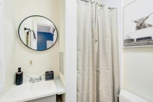 Historic OLD TOWN Block 2 KING ST 99 Walkscore