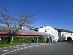 ibis Laval Le Relais DArmor