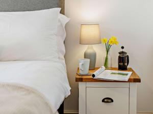 2 Bed in Croyde 87750