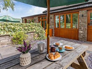 1 Bed in Abergavenny 47886