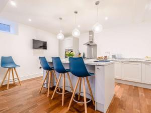 5 Bed in Matlock Bath 85188