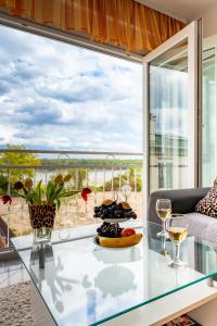 Apartmani "A View to the Danube"