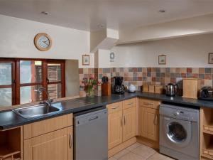 5 Bed in Hay on Wye BN358