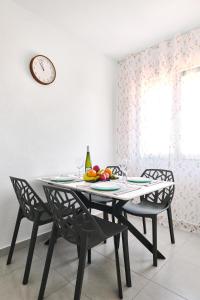 Eliseos Beach Paradise