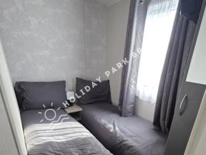 Stylish Family Caravan Retreat - Seal Bay, Selsey