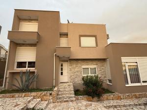 Villa Nadia